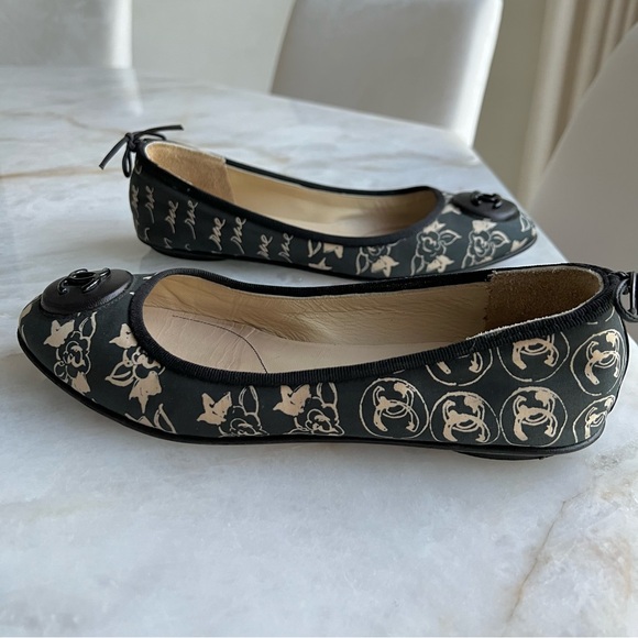 CHANEL Vintage Interlocking CC Logo pattern print green Ballet Flats - Picture 12 of 12